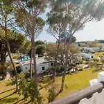 Acolhedor T1, Vista Piscina , Balaia Golf Village Албуфейра