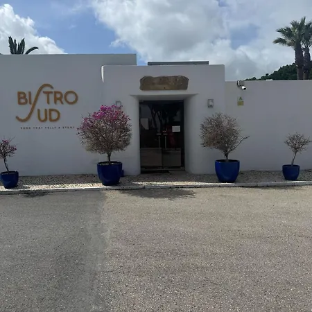 Acolhedor T1, Vista Piscina , Balaia Golf Village *