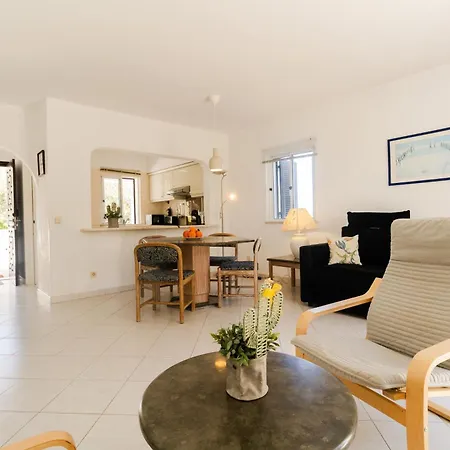 Acolhedor T1, Vista Piscina , Balaia Golf Village * אלבופיירה