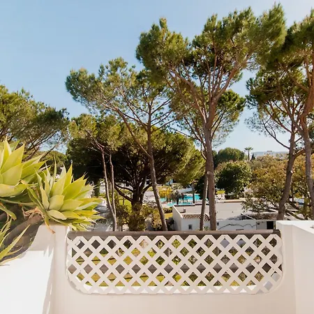 Acolhedor T1, Vista Piscina , Balaia Golf Village * Αλμπουφέιρα