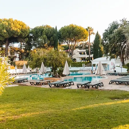 Acolhedor T1, Vista Piscina , Balaia Golf Village Апартаменты